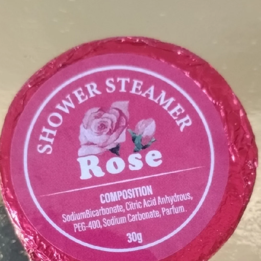 NWT Rose Shower Steamer - Red